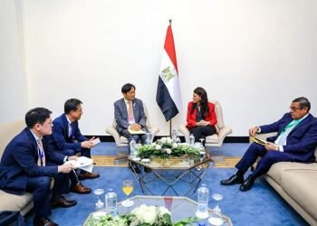 وزيرة التعاون الدولي تبحث مع نائب رئيس بنك التصدير والاستيراد الكوري