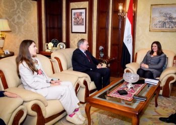 وزيرة الهجرة تستقبل سفير الاتحاد الأوروبي لدى مصر لبحث إنشاء مركز مصري أوروبي لدعم التشغيل في أوروبا