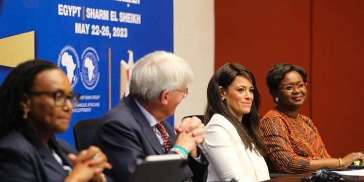 وزيرة التعاون تشهد إعلان المملكة المتحدة، والبنك الأفريقي للتنمية، عن الشريحة الأولى من المشروعات المستفيدة من ضمانة المملكة المتحدة لدعم بنك التنمية الافريقي