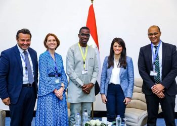 وزيرة التعاون الدولي تلتقي مساعد وزير الخزانة الأمريكية ووزير الاقتصاد لدولة جيبوتي ونائب رئيس سيتي بنك ومدير مرفق الدعم القانوني الأفريقي