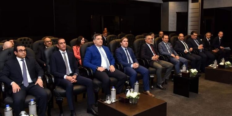 الهيئة العامة للاستثمار والمناطق الحرة تسلم رخصتين ذهبيتين جديدتين لإنتاج الأجهزة المنزلية