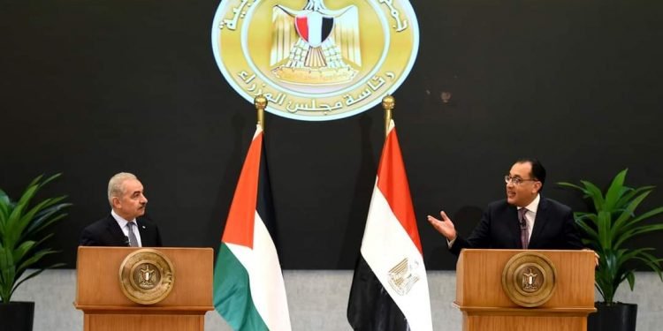 رئيس الوزراء: مصر ستظل داعماً قوياً ومسانداً راسخاً للشعب الفلسطيني وحقوقه المشروعة التي تساندها الشرعية الدولية ومبادئ القانون الدولي