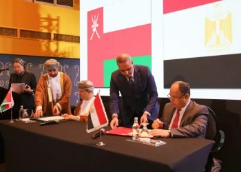 توقيع اتفاق منع الازدواج الضريبي ومذكرة تفاهم للتعاون في السياسات والتطورات المالية بين مصر وسلطنة عمان