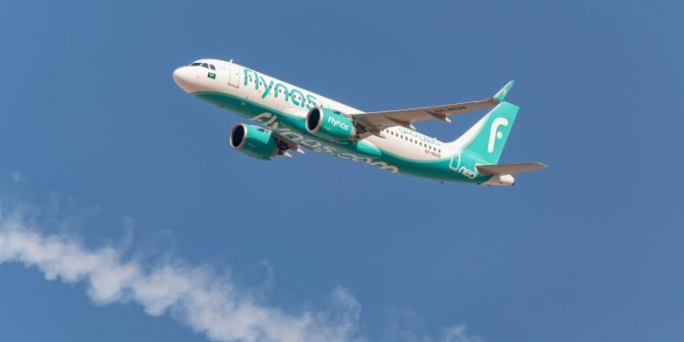 طيران ناس تطلق أول رحلات مباشرة الي مطار سفنكس الدولي من الرياض و جدة