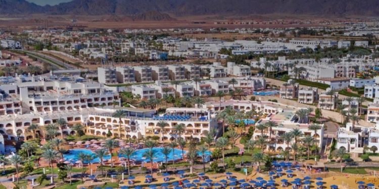 منتجع بيك الباتروس رويال جراند يحتفل بالعيد السنوى الأول بشرم الشيخ