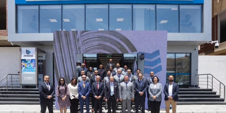 بنك قناة السويس يفتتح أحدث فروعه بمدينة الغردقة