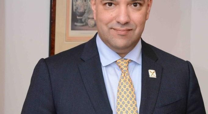 صبور تشرف علي تنفيذ المرحلة الاولي لفرع النادي الأهلي بالتجمع باستثمارات 1.3 مليار جنيه