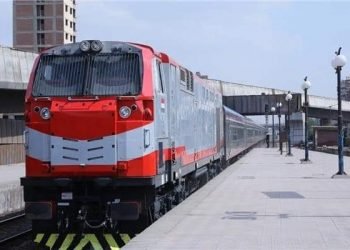 وزير النقل: تشغيل قطارات إضافية بمناسبة عيد الأضحى المبارك .