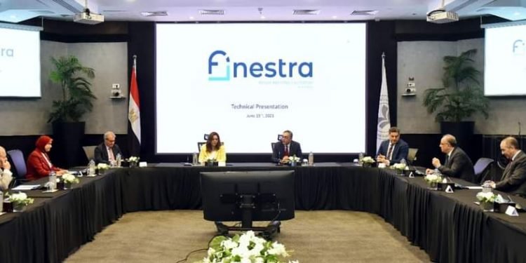 مذكرة تفاهم بين محافظة دمياط والهيئة العامة للاستثمار والمناطق الحرة وتحالف فينسترا الإيطالي لإنشاء منطقة حرة عامة