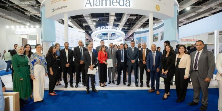 مجموعة ألاميدا وشركة روش توقعان بروتوكول تعاون لإطلاق برنامج رعاية مرضى الأورام على هامش فعاليات مؤتمر “Africa Health ExCon”