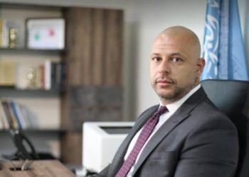 رئيس البورصة المصرية يلتقي مع قيادات الشركات المقيدة