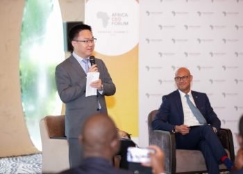 هواوي تبرز التزامها بالتحول الرقمي الشامل والمستدام في منتدى الرؤساء التنفيذيين في إفريقيا 2023