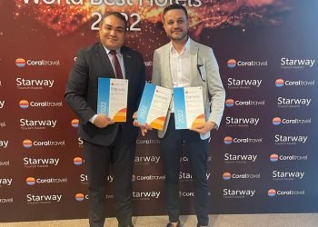 صور اختيار منتجعات بيك الباتروس ضمن أفضل 100عالميا