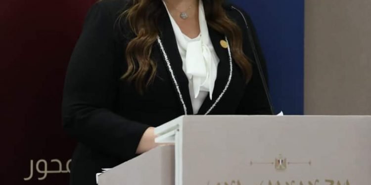 الدكتورة غادة البدوي تحدد 13 توصية عاجلة لتعزيز وتمكين أنشطة ريادة الاعمال في مصر  الجامعة