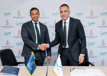 المطورون العرب” تعزز دورها في الحفاظ على البيئة.. وتتعاقد مع “إنفنيتي” لإنشاء محطات شحن للسيارات الكهربائية .