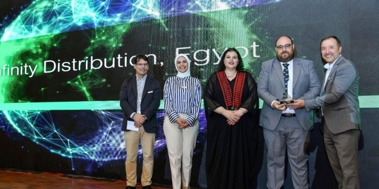 شنايدر إلكتريك تجتمع في مصر مع شركائها للإعلان عن رؤيتها لمستقبل قطاع الكهرباء في المنطقة