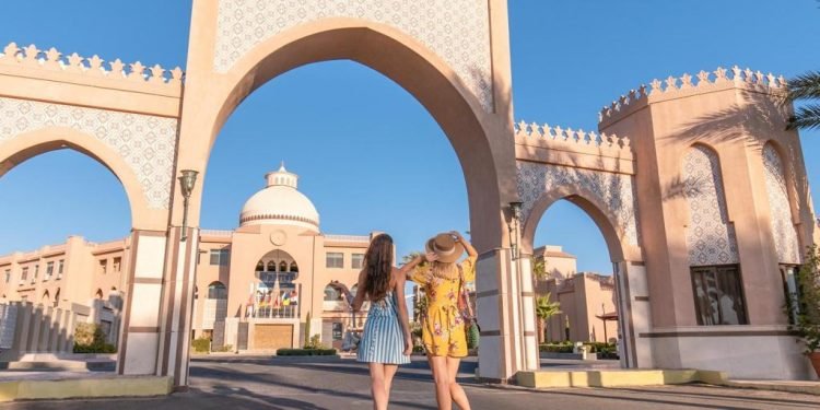 الباتروس للفنادق ضمن أفضل ١٠٠ منتجع على مستوى العالم للسوق الروسي