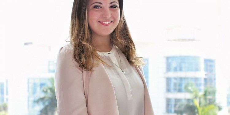 اتش سي تتوقع تعويض اوراسكوم خسائرها المالية نتيجة فرق سعر العملة