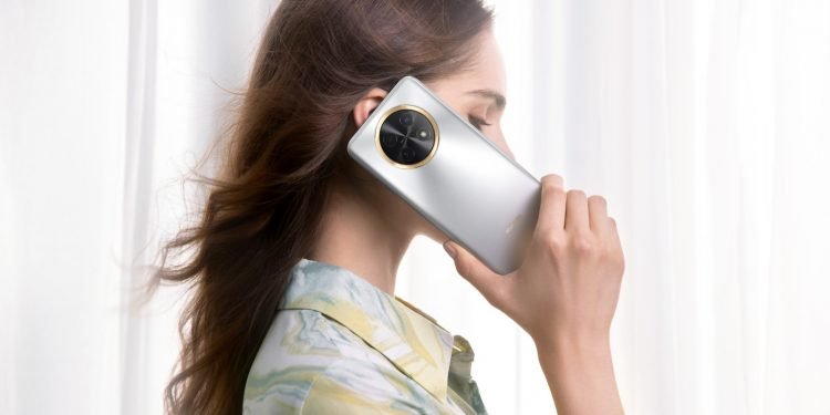 Stellar Design, Epic Battery, Massive Screen: Living Large with HUAWEI nova Y91