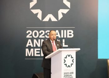 تطوير البنية التحتية للربط بين الدول يسهم في تحفيز النمو الاقتصادي