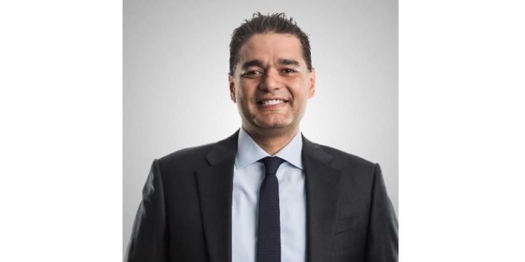 انتخاب المصري أشرف الخطيب نائباً لرئيس اللجنة الاستشارية الدولية لتطوير التعليم بمعهد المحللين الماليين المعتمدين (CFA Institute)