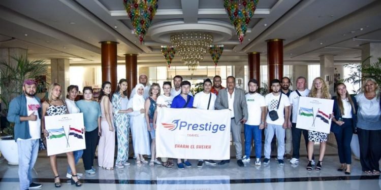 مجموعة بيك الباتروس للفنادق تشارك فى أحتفالية موقع بوكينج دوت كوم لشركاء النجاح