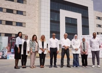 بي تك توقع بروتوكول تعاون مع مؤسسة بهية الشيخ زايد لمحاربة مرض سرطان الثدي تزويد المستشفى بأحدث أجهزة التكييف والشاشات اللازمة لتوفير الراحة للمرضى وضمان تقديم أعلى رعاية طبية