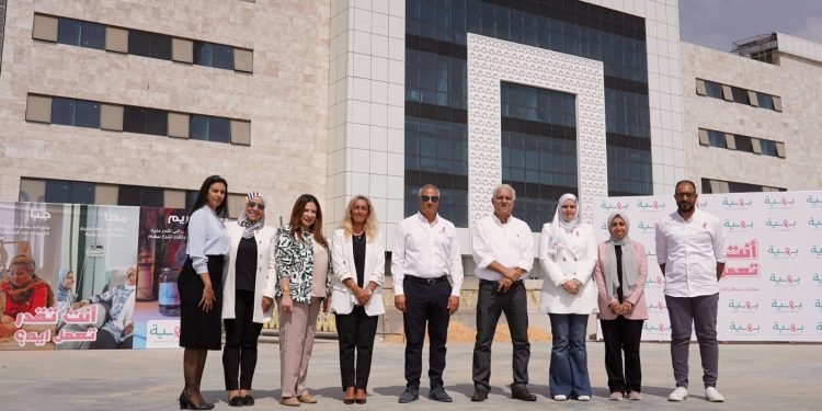 بي تك توقع بروتوكول تعاون مع مؤسسة بهية الشيخ زايد لمحاربة مرض سرطان الثدي تزويد المستشفى بأحدث أجهزة التكييف والشاشات اللازمة لتوفير الراحة للمرضى وضمان تقديم أعلى رعاية طبية