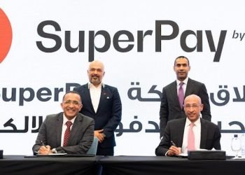 اتصالات من &e في مصر” و”بنك مصر” يطلقان SuperPay لتكنولوجيا المدفوعات الإلكترونية