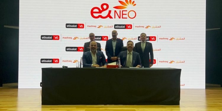Etisalat by e& Egypt signs strategic collaboration agreement with Mashreq Egypt to provide e& Neo banking services platform via My Etisalat app*