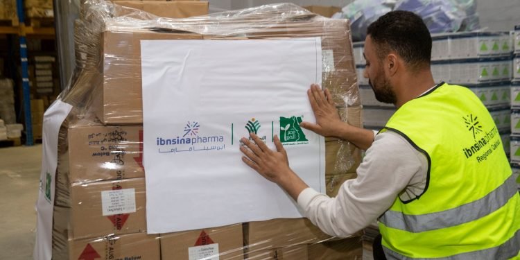 شركة «ابن سينا فارما» تشارك في قافلة التحالف الوطني التنموي لدعم الاشقاء في غزة
