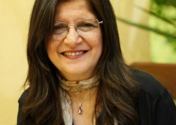 نائب رئيس البورصة تشارك في مؤتمر الشركات العائلية الذي نظمه المركز المصري للتحكيم الاختياري