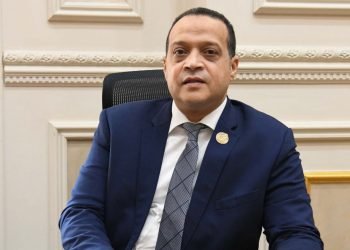 تجارية سوهاج» تتبرع بمليون جنيه إعانات غذائية لقطاع غزة