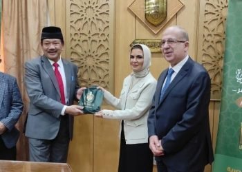 بيت الزكاة والصدقات المصري» و«هيئة الزكاة الوطنية الإندونيسية» نتعاون من أجل قضايا الأمة الإسلامية