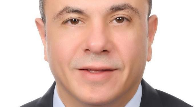 نائب رئيس غرفة الجيزة التجارية: اطلاق حملة للتبرع بالدم لصالح مصابي غزة.. واستمرار المقاطعة يؤذي الاقتصاد المصري