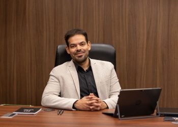 JD HOLDING targets to expand with investment portfolio 10 billion pounds during 2024