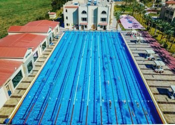 لأول مرة في مصر .. كامل أبو علي يفتتح ملاعب بيكل بول بالغردقة تشجيعا للسياحة الرياضية