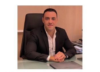 مدار للتطوير تدعم الأشقاء الفلسطينيين من خلال تبرعها للهلال الأحمر