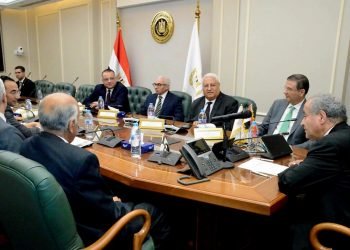 وزير التموين … مشروع ورشتى يدعم ورش ومصانع المشغولات الذهبية وسوف يبدء بـ50 ورشة مبدئيا كمرحلة اولى