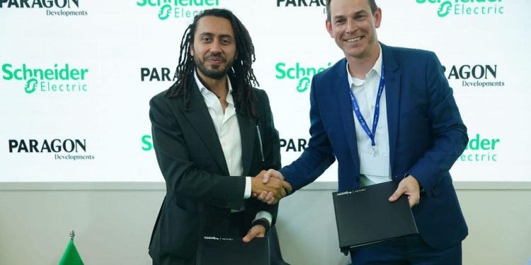اتفاقية تعاون بين شنايدر إلكتريك وباراجون للتطوير العقاري لتعزيز الاستدامة في قطاع المباني الإدارية