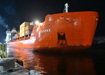 أرقام غير مسبوقة لحركة نقل البضائع عبر طريق بحر الشمال