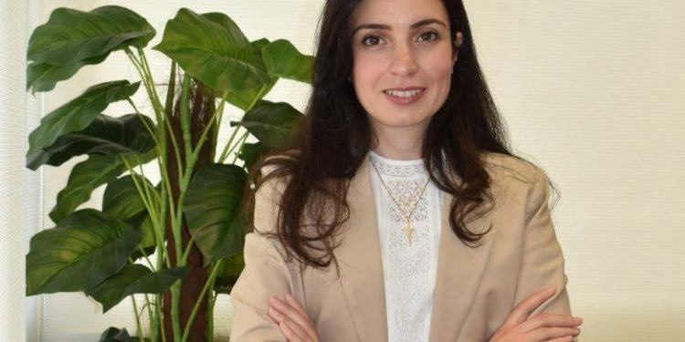 اتش سى تتوقع تثبيت البنك المركزي لسعر الفائدة بإجتماع لجنة السياسات الأول لعام 2024