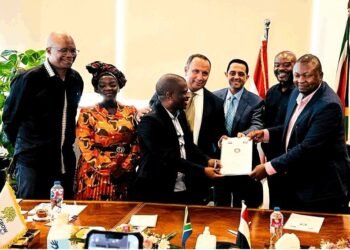 سي إف سي” و”ايڤرجرو” توقعان مذكرة تفاهم مع “إيسترن كيب” و”كريس هاني” للشراكة في الخدمات اللوجيستية الزراعية