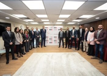 اتصالات من &e في مصر تتعاون مع بنك أبوظبي التجاري-مصر لإطلاق برنامج المكافآت الرقمي “TouchPoint”