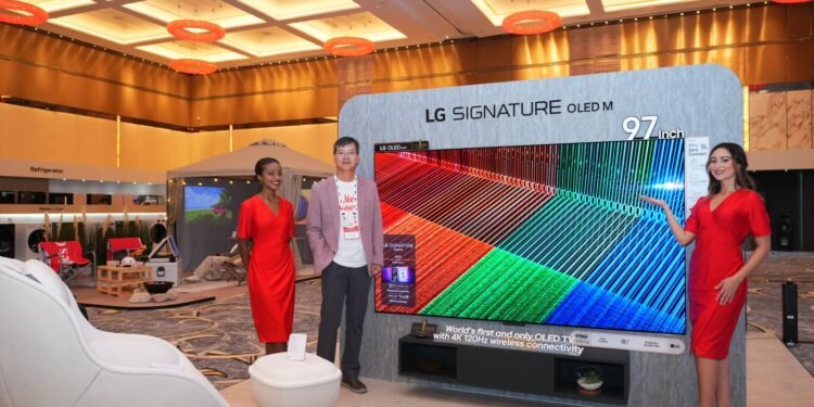 شركة إل جي إلكترونيكس في الشرق الأوسط وإفريقيا تتخذ الابتكار نهجاً لها في مجموعة الترفيه المنزلي الجديدة
