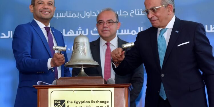 رئيسا البورصة المصرية والرقابة المالية يشهدان بدء تطبيق نظام رقمنة أعمال شهادات الإيداع الدولية (GDR)