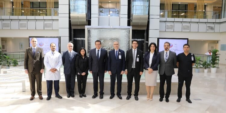 وزير الصحة يتفقد مستشفى “حروق أهل مصر”.. ويؤكد: صرح طبي متميز يٌضاف للمنظومة الصحية في مصر