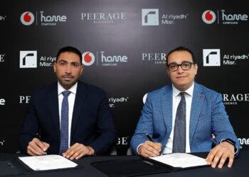 «ڤودافون» و«الرياض مصر» تتفقان علي تقديم خدمات الاتصالات المتكاملة في مشروع Peerage