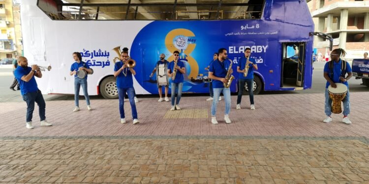 مجموعة العربى تشارك دمياط بإحتفالاتها بالعيد القومى بأنشطة ترفيهية وخدمات صيانة مجانية على مدار اليومين القادمين