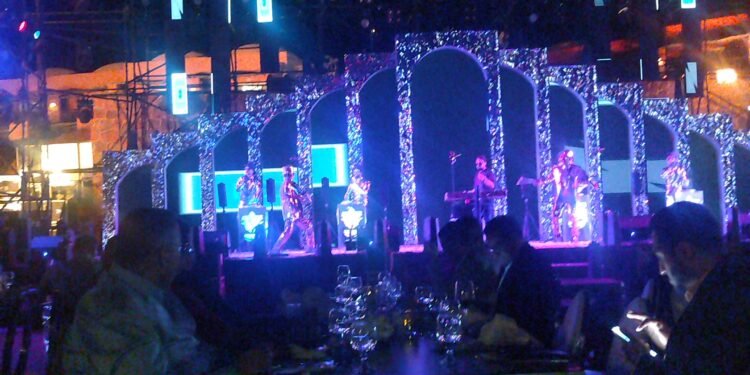 حفل ختام مبهر عقب افتتاح ( بورتو فينو) أحدث فنادق بيك الباتروس بمرسي علم